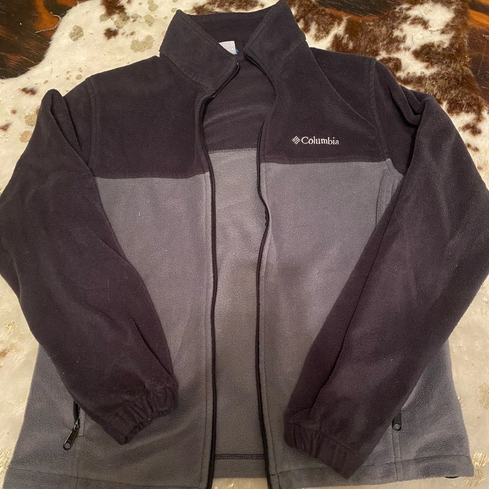Columbia zip up jacket